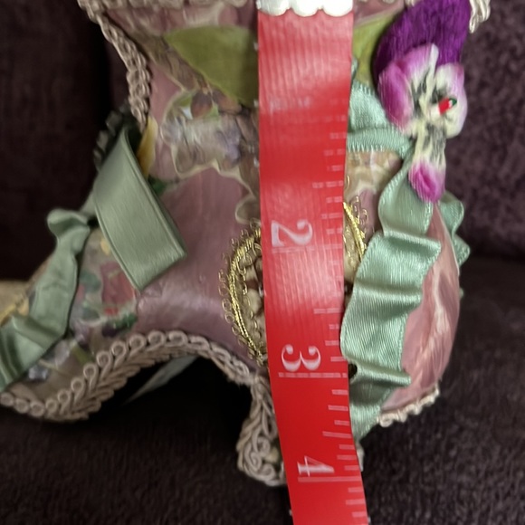 WAYNE M. KLESKI VICTORIAN SHOE - Picture 7 of 7